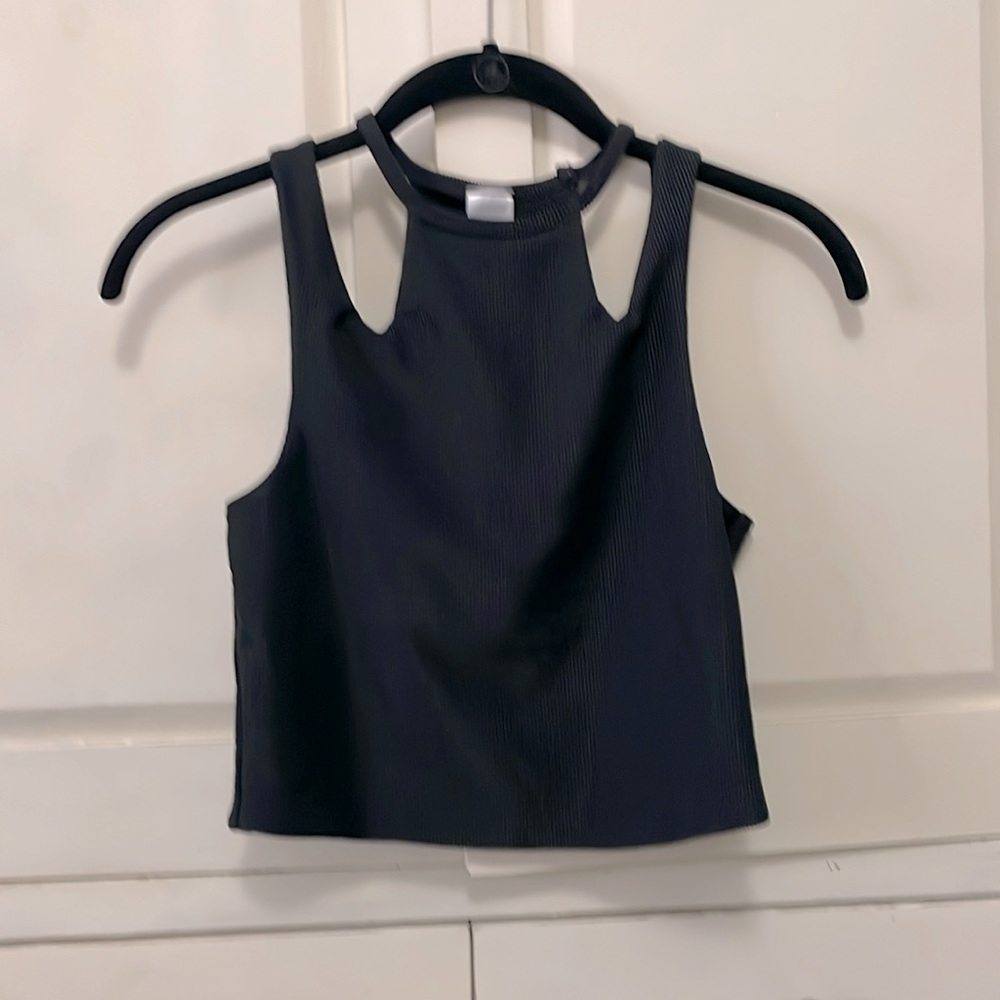 Five Dancewear black ribbed cropped tank. Adult Small